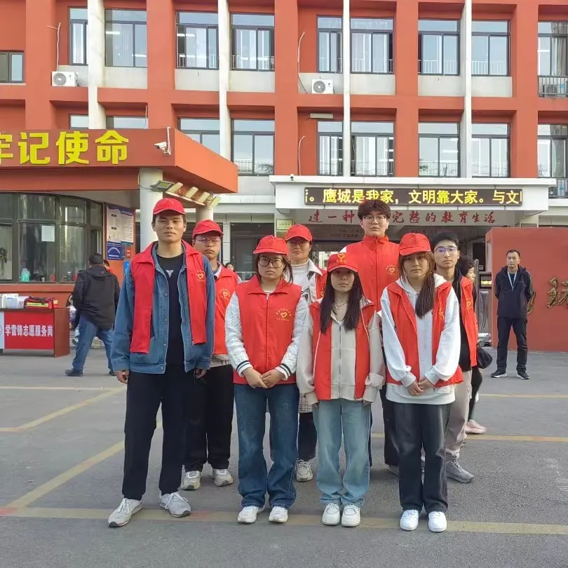 学雷锋∣食品与化工学院在南环路小学开展护学行动