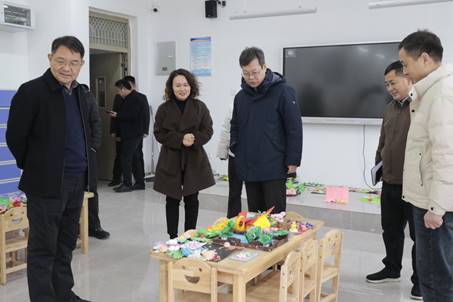 院长鲁书喜带队检查指导2025年春季学期开学准备工作
